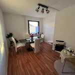 Stylish 4-5 Flat Above Esslingen Old Town *
