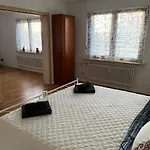 Stylish 4-5 Flat Above Esslingen Old Town * Esslingen am Neckar