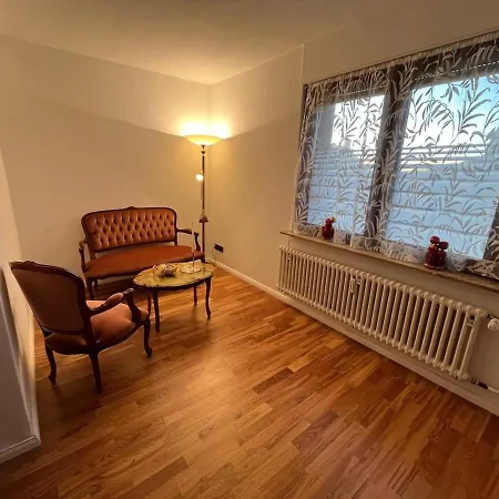 Stylish 4-5 Flat Above Esslingen Old Town Esslingen am Neckar
