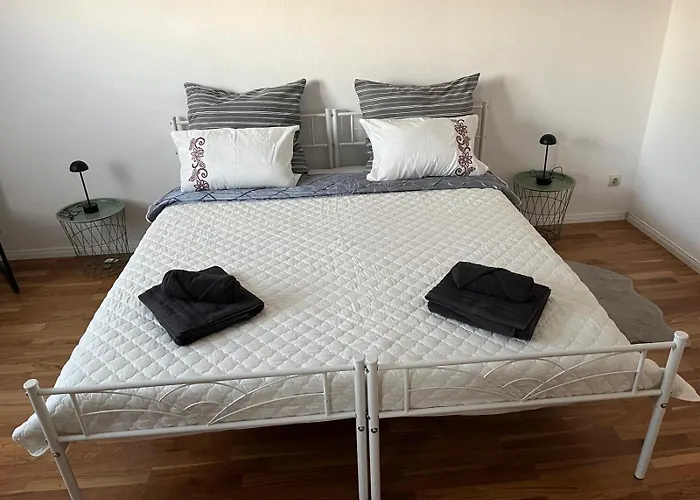 Stylish 4-5 Flat Above Esslingen Old Town * Esslingen am Neckar
