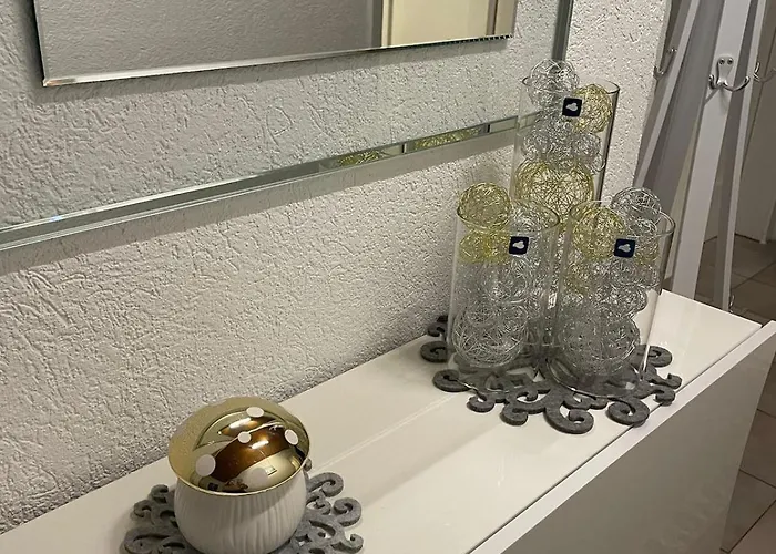 Stylish 4-5 Flat Above Esslingen Old Town Appartement Esslingen am Neckar